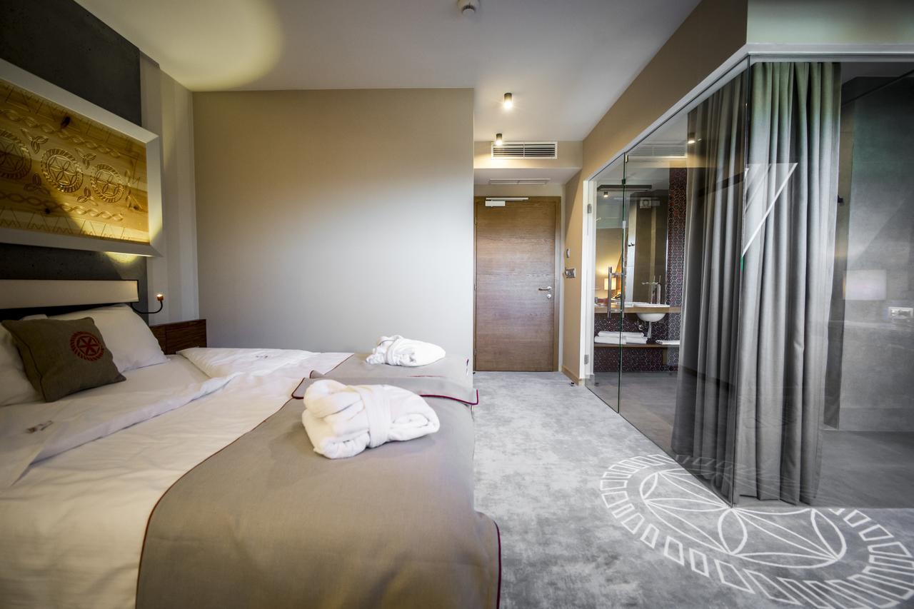 Hotel Kopieniec Fizjo- Med & Spa Murzasichle Bagian luar foto