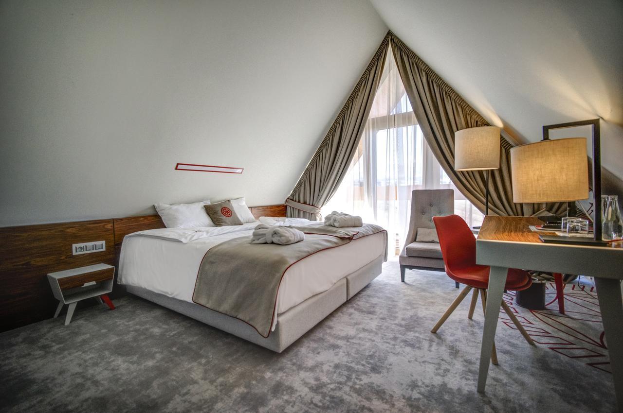 Hotel Kopieniec Fizjo- Med & Spa Murzasichle Bagian luar foto
