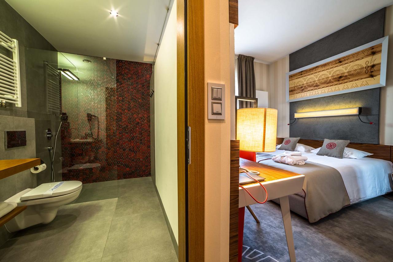 Hotel Kopieniec Fizjo- Med & Spa Murzasichle Bagian luar foto
